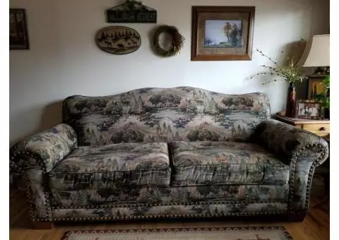 Large couch / Recliner / Coffee Table